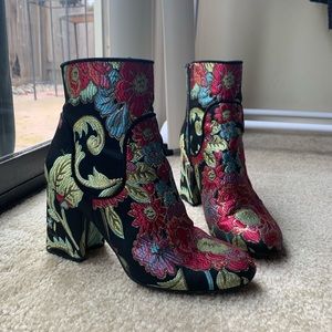 Marc Fisher Jana Booties